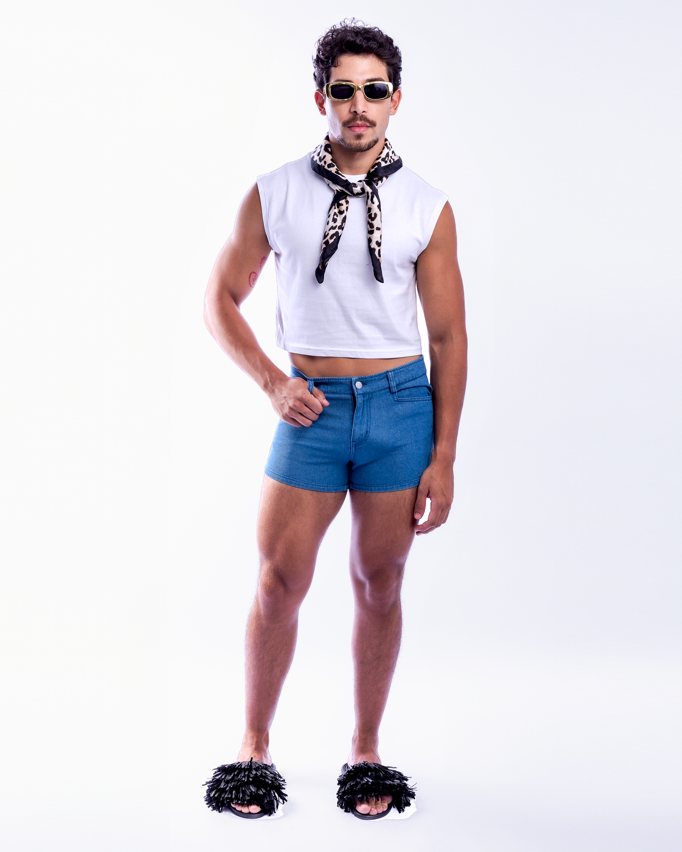 Logo Box Crop - White